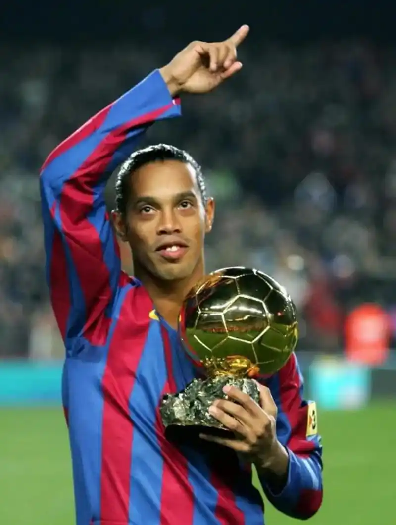 争夺顶尖球 争夺顶尖球