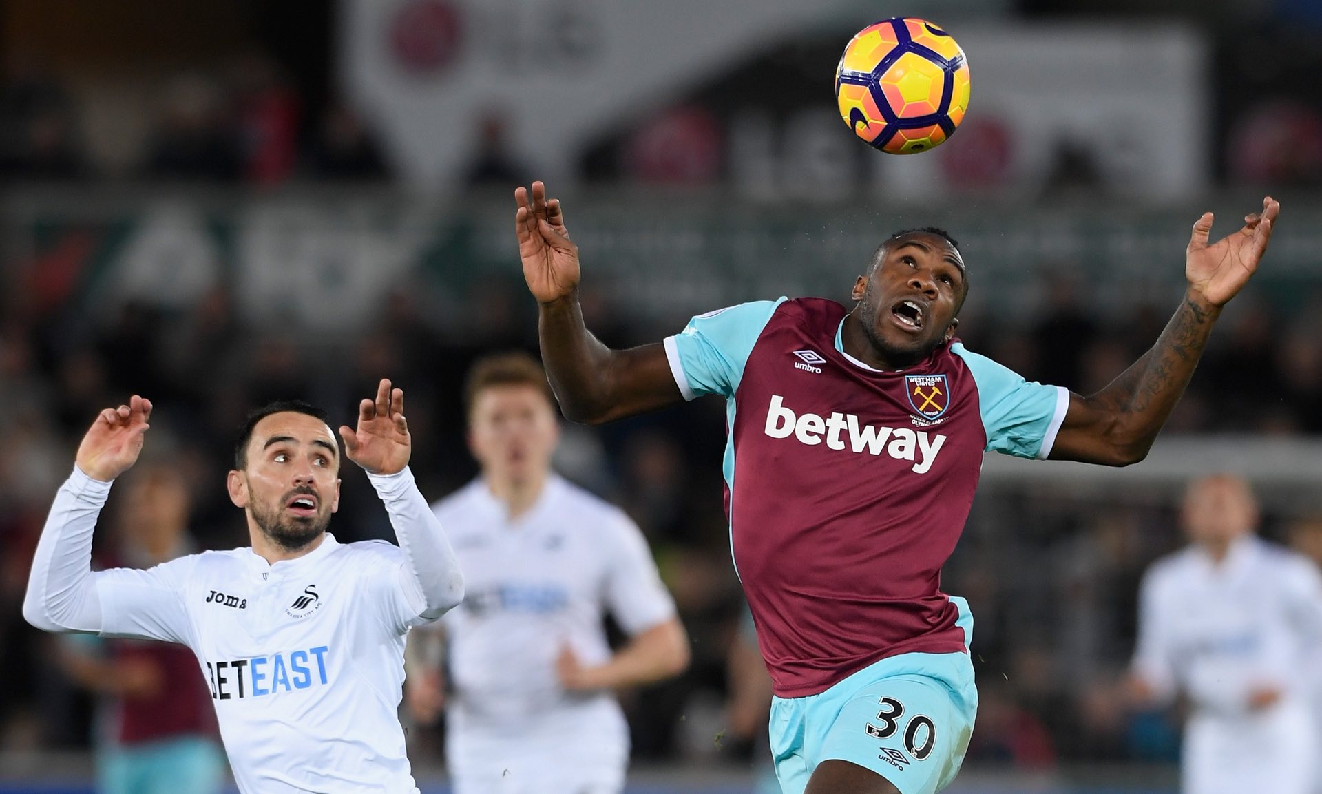 在足球转会 在足球转会